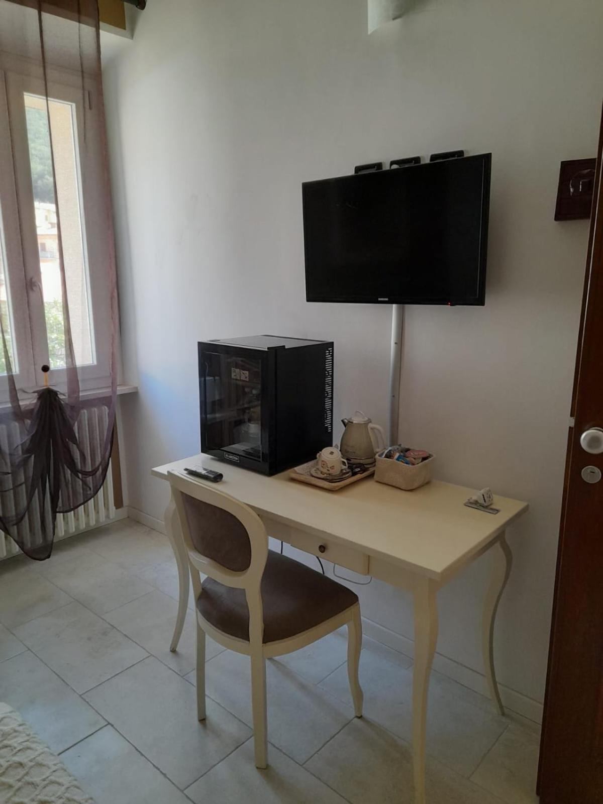 Dueterre Room & Host Fornole Екстериор снимка